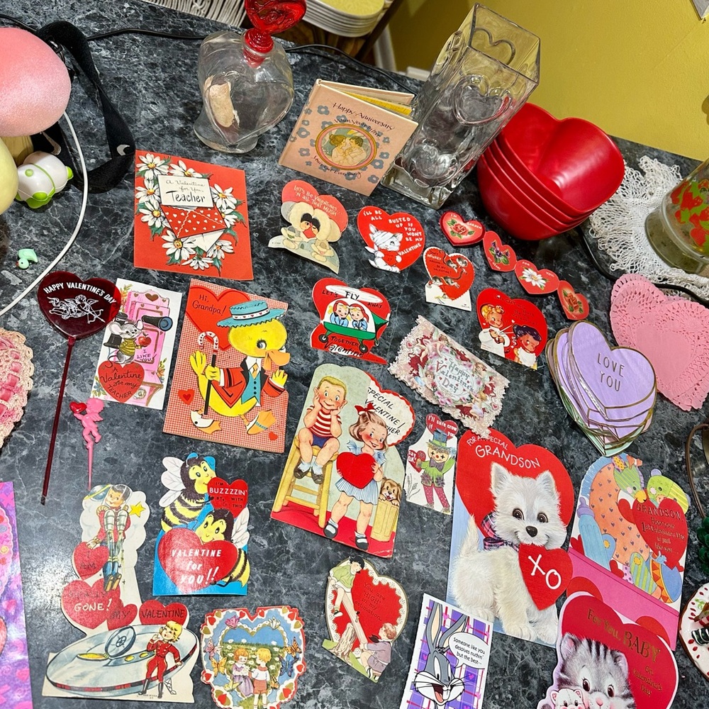 Huge Lot of Vintage Valentine’s Day Cards & Decor Heart Bowls, Picks & Vase